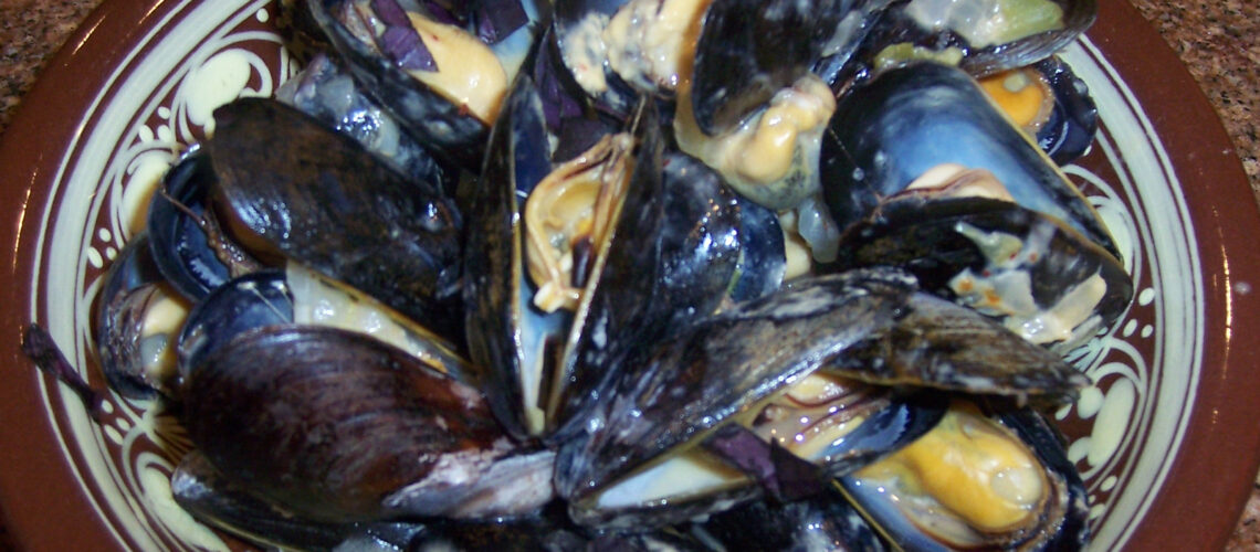 Curried Coconut Mussels